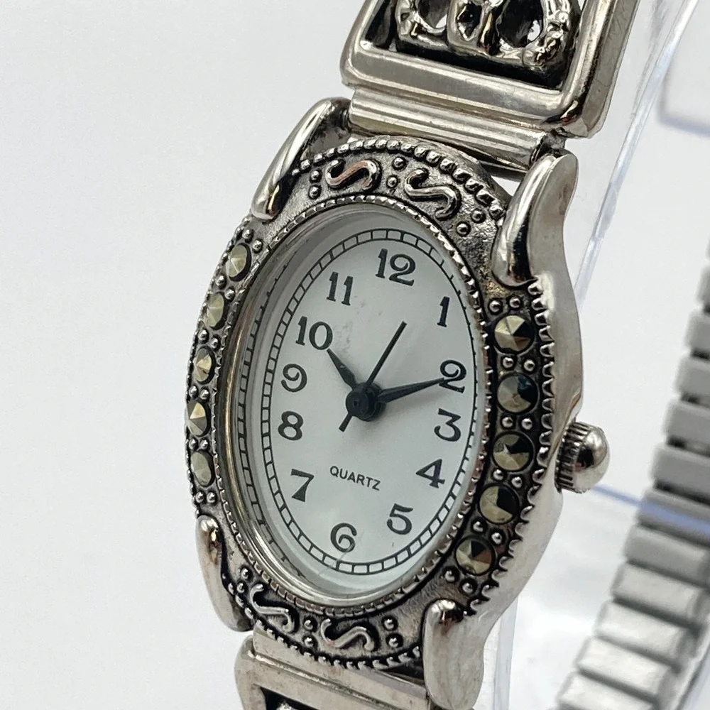 Marcasite Women's Watch Silver Tone 23mm Oval Stretch Band New Battery 6.75